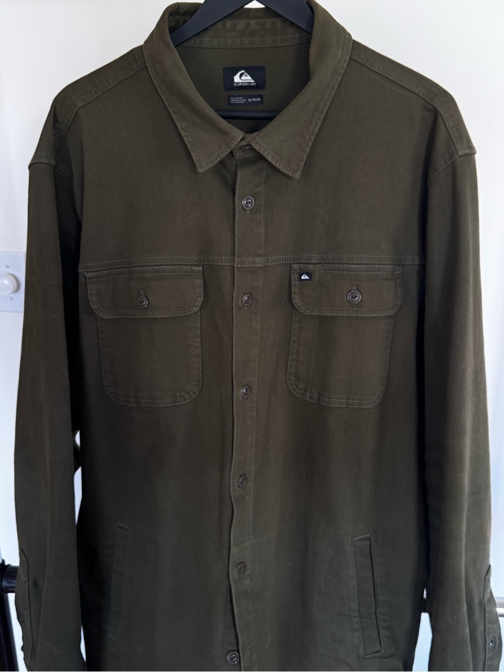 Quiksilver Men's Olive Green Button-Up Shirt Jacket